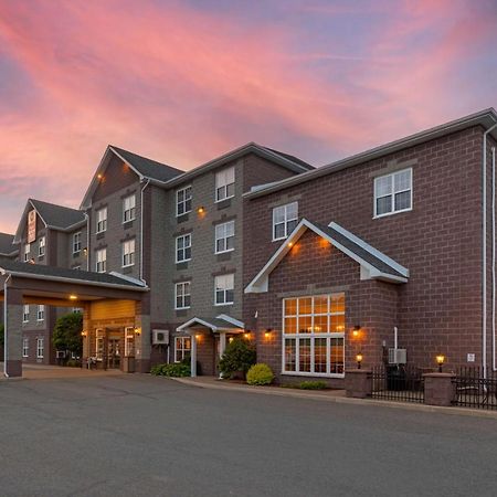 Best Western Plus Fredericton Hotel & Suites Exterior foto